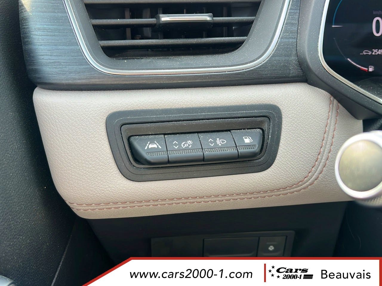 Renault Captur  E-Tech Plug-in 160 Initiale Paris occasion - Photo 21