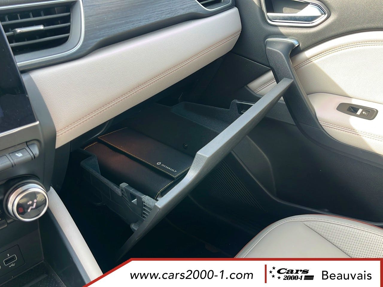Renault Captur  E-Tech Plug-in 160 Initiale Paris occasion - Photo 25