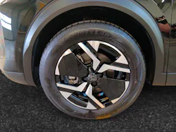 Peugeot 2008 Hybrid 145 e-DCS6 Allure occasion - Photo 16