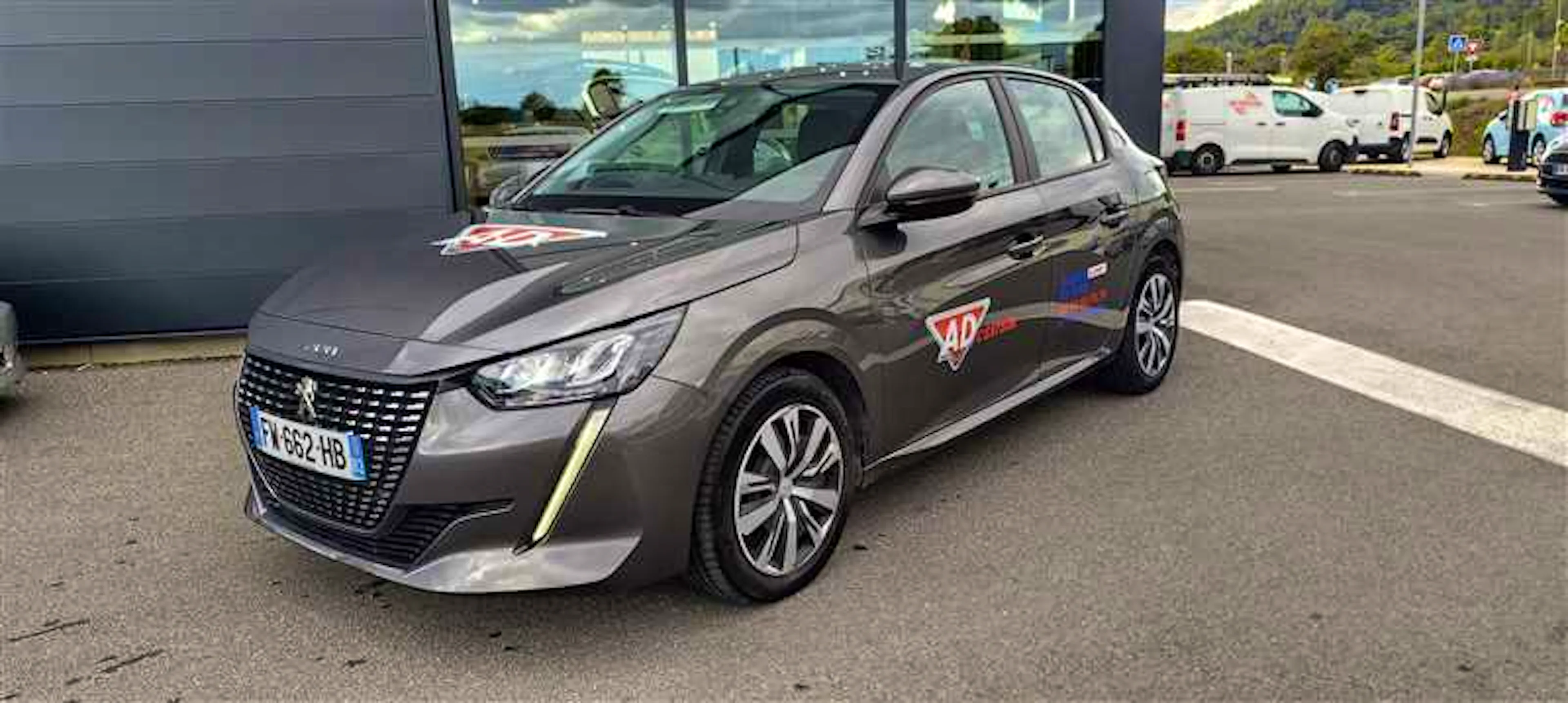 Peugeot 208 208 1.2 PURETECH 100ch BVM6 ACTIVE BUSINESS occasion