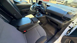 Peugeot Partner  STANDARD 650 KG PURETECH 110 S&S BVM6 PREMIUM occasion - Photo 9