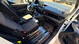 Peugeot Partner  STANDARD 650 KG PURETECH 110 S&S BVM6 PREMIUM occasion - Photo 10