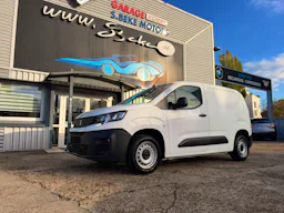 Peugeot Partner  STANDARD 650 KG PURETECH 110 S&S BVM6 PREMIUM occasion - Photo 1