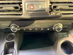 Peugeot Partner STANDARD 650 KG PURETECH 110 S&S BVM6 PREMIUM occasion - Photo 28
