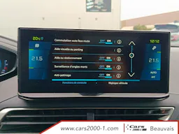 Peugeot 3008  Hybrid 180 e-EAT8 Allure Pack occasion - Photo 26