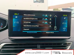 Peugeot 3008 Hybrid 180 e-EAT8 Allure Pack occasion - Photo 28
