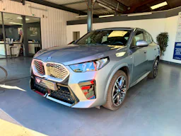 BMW iX2 U10 eDrive20 204ch BVA M Sport occasion - Photo 3