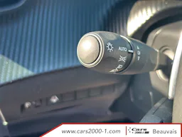 Peugeot 2008 Hybrid 145 e-DCS6 Allure occasion - Photo 21