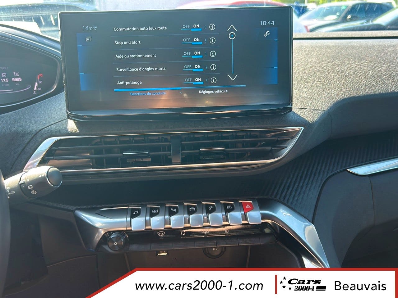 Peugeot 5008  Hybrid 136 e-DCS6 Allure Pack occasion - Photo 11