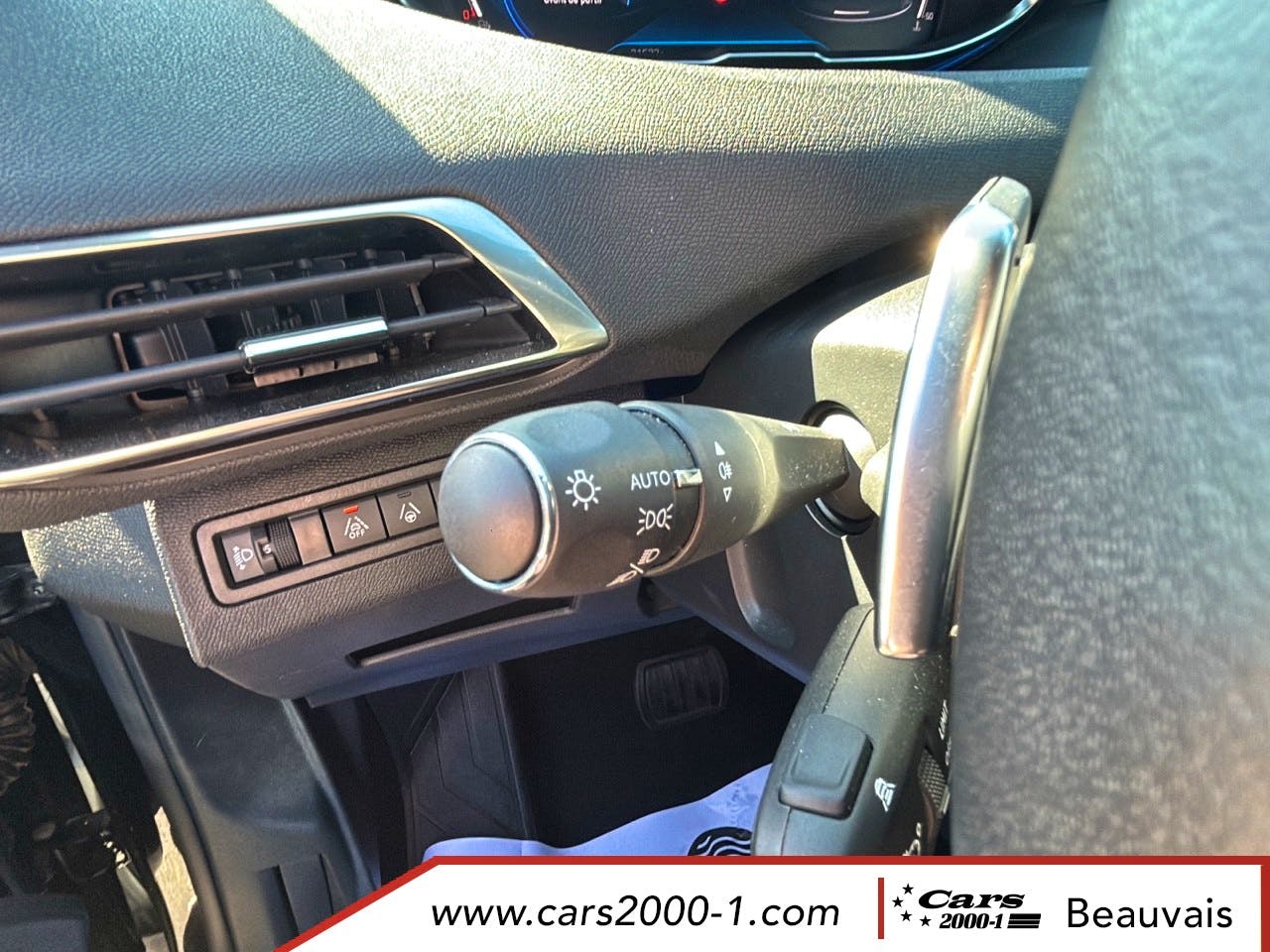 Peugeot 5008  Hybrid 136 e-DCS6 Allure Pack occasion - Photo 23