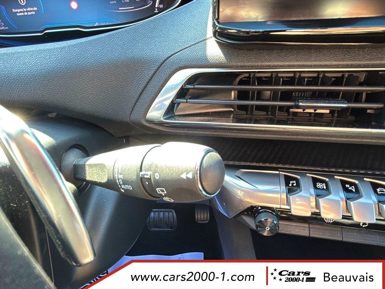 Peugeot 5008  Hybrid 136 e-DCS6 Allure Pack occasion - Photo 24