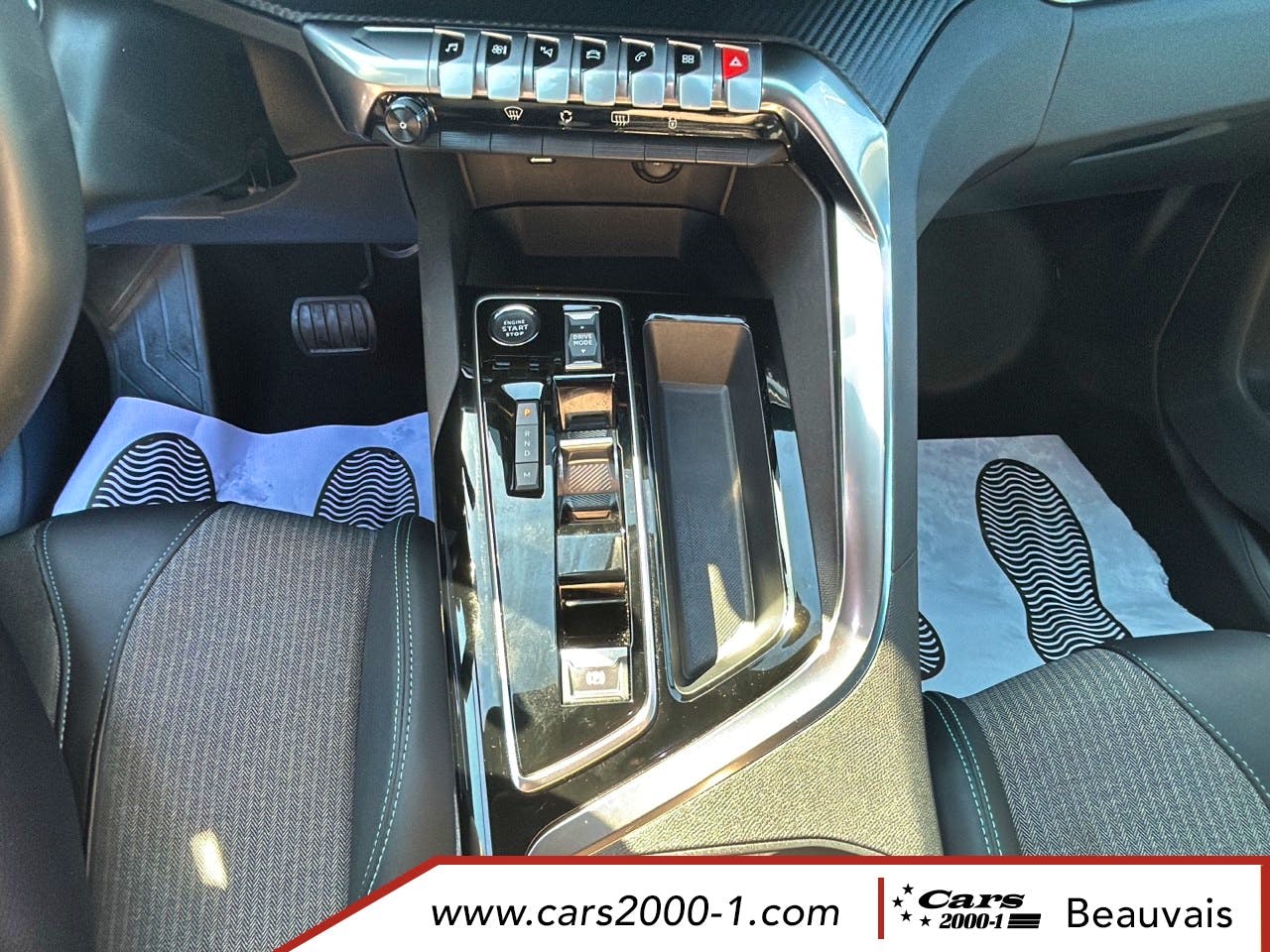 Peugeot 5008  Hybrid 136 e-DCS6 Allure Pack occasion - Photo 25