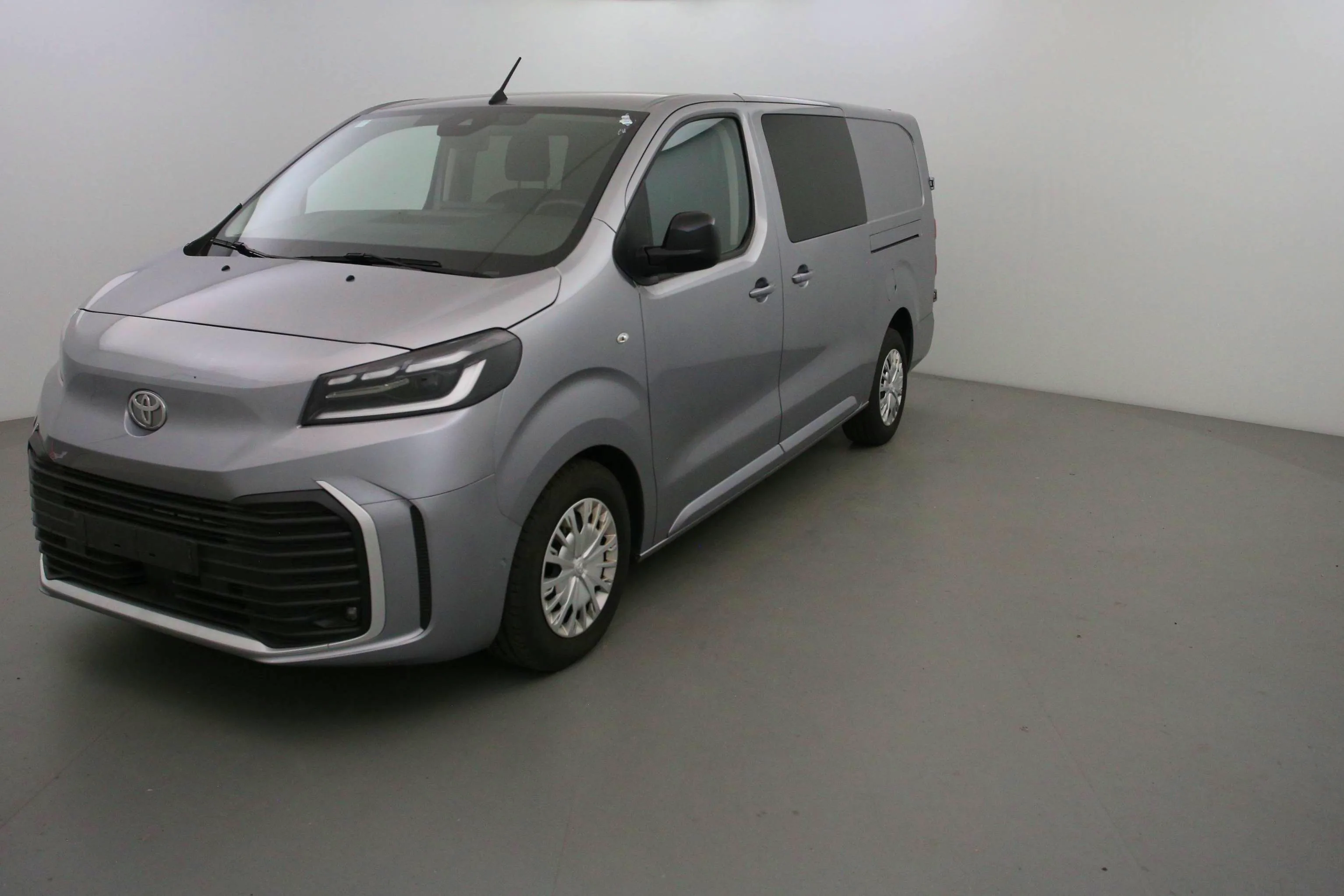Toyota Proace LONG 2.0L 140 D-4D BVA8 DYNAMIC occasion