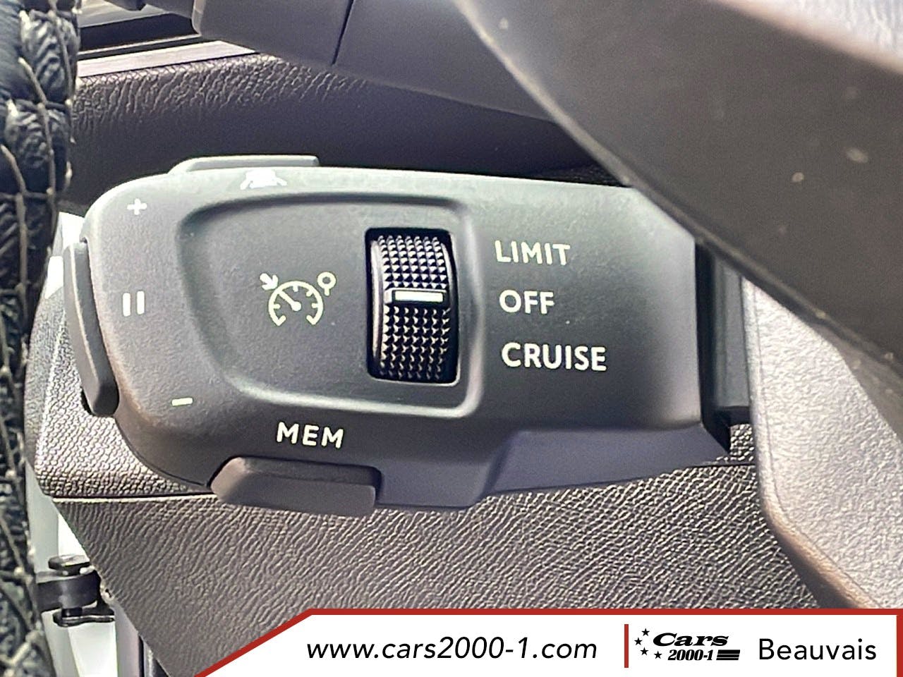 Peugeot 3008  Hybrid 180 e-EAT8 Allure Pack occasion - Photo 12