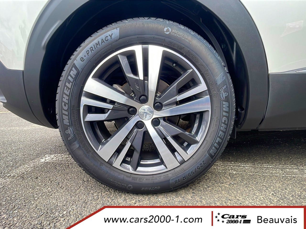 Peugeot 3008  Hybrid 180 e-EAT8 Allure Pack occasion - Photo 17