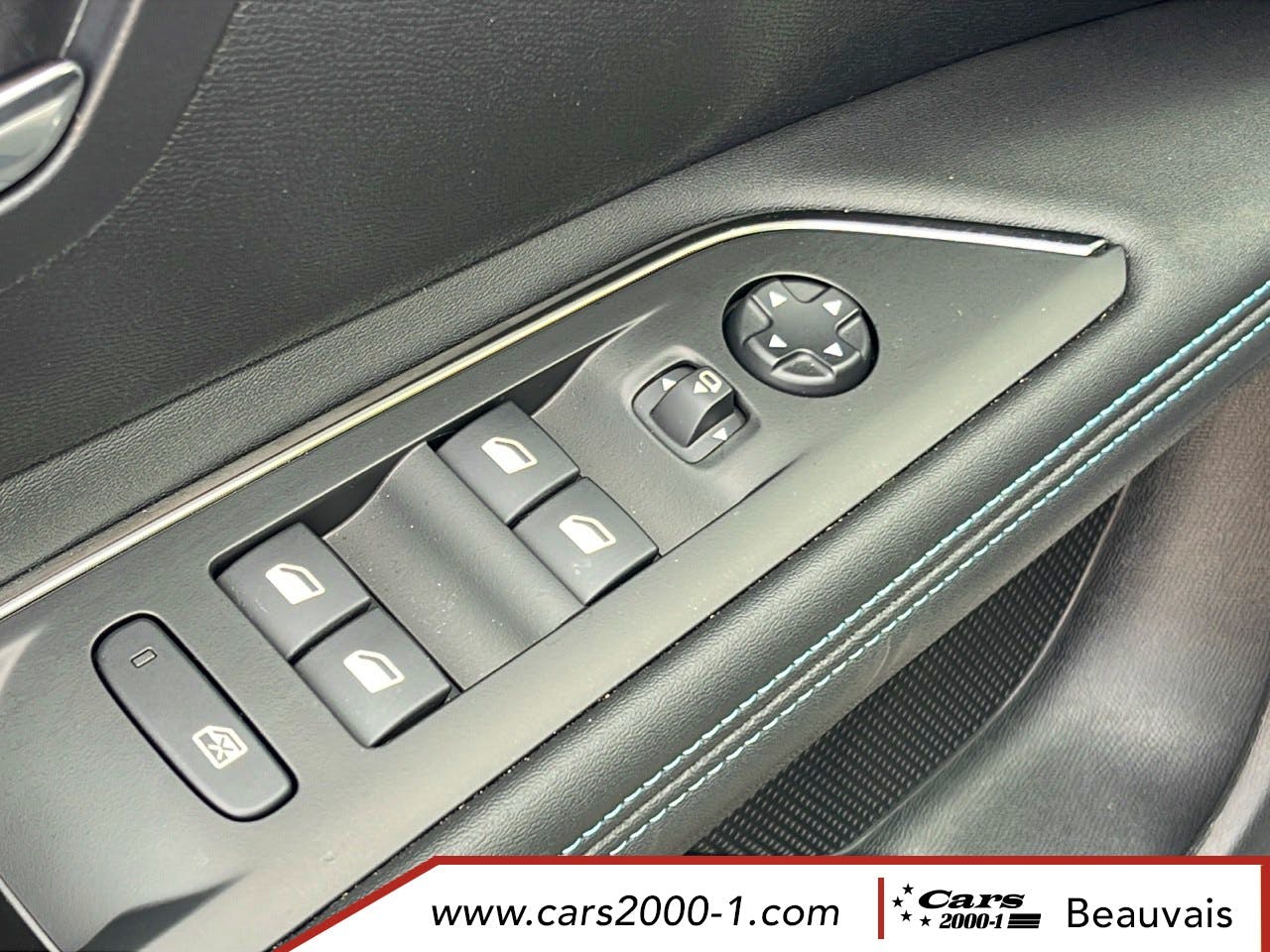 Peugeot 3008  Hybrid 180 e-EAT8 Allure Pack occasion - Photo 23