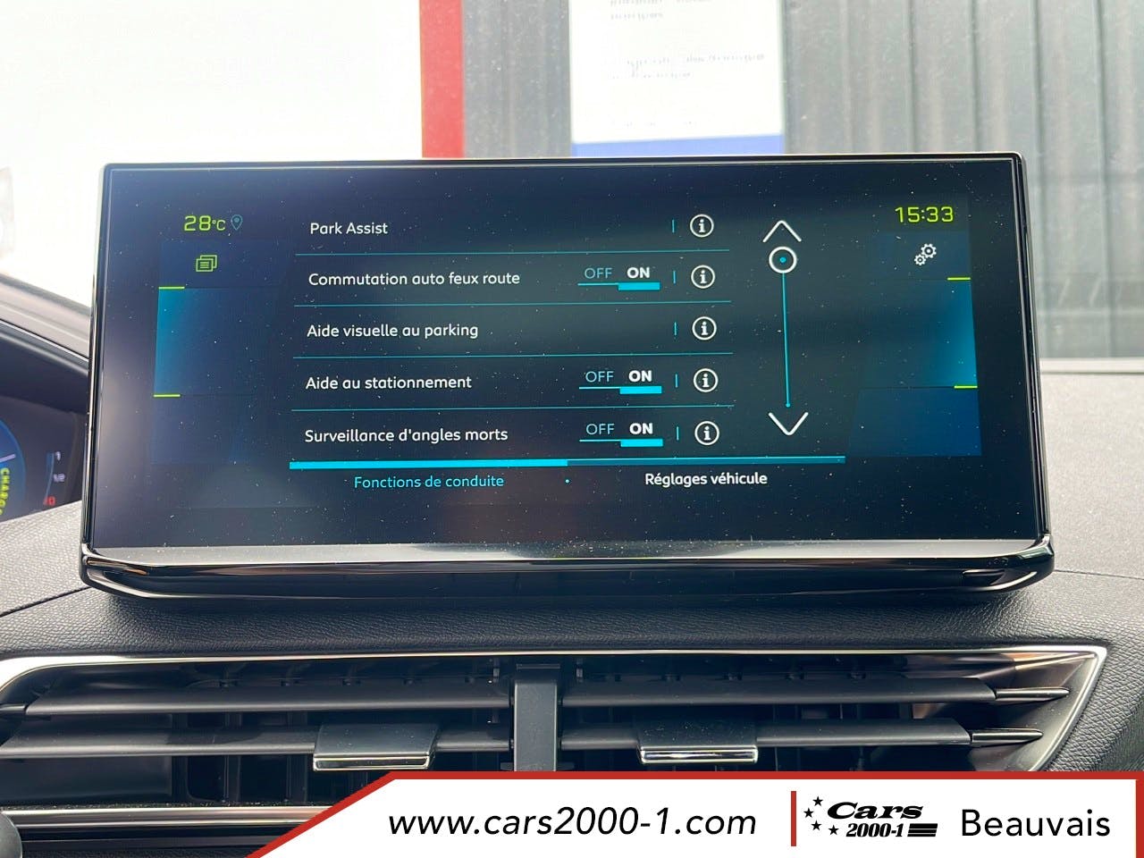 Peugeot 3008  Hybrid 180 e-EAT8 Allure Pack occasion - Photo 32