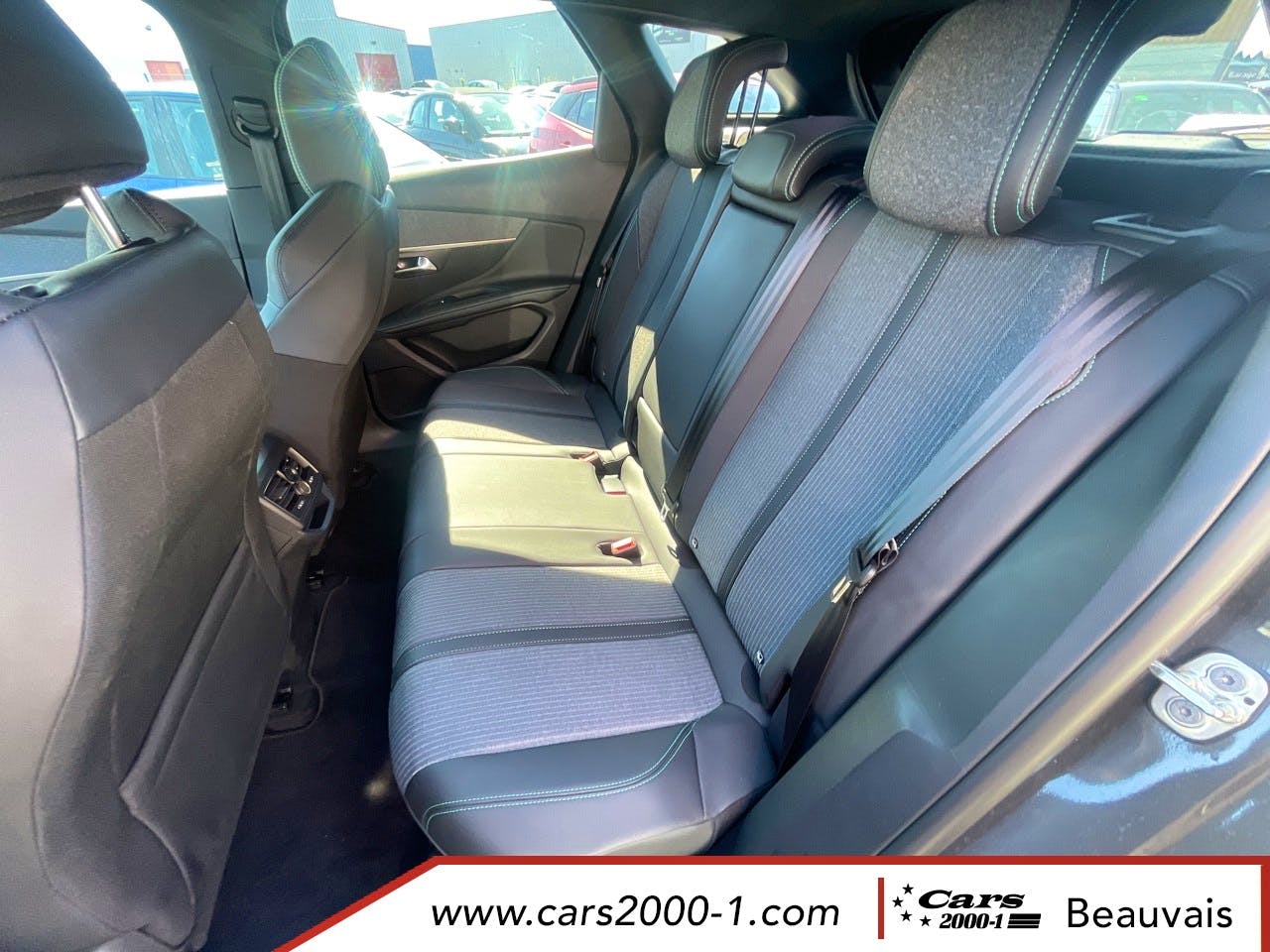 Peugeot 3008  Hybrid 136 e-DCS6 Allure Pack occasion - Photo 9