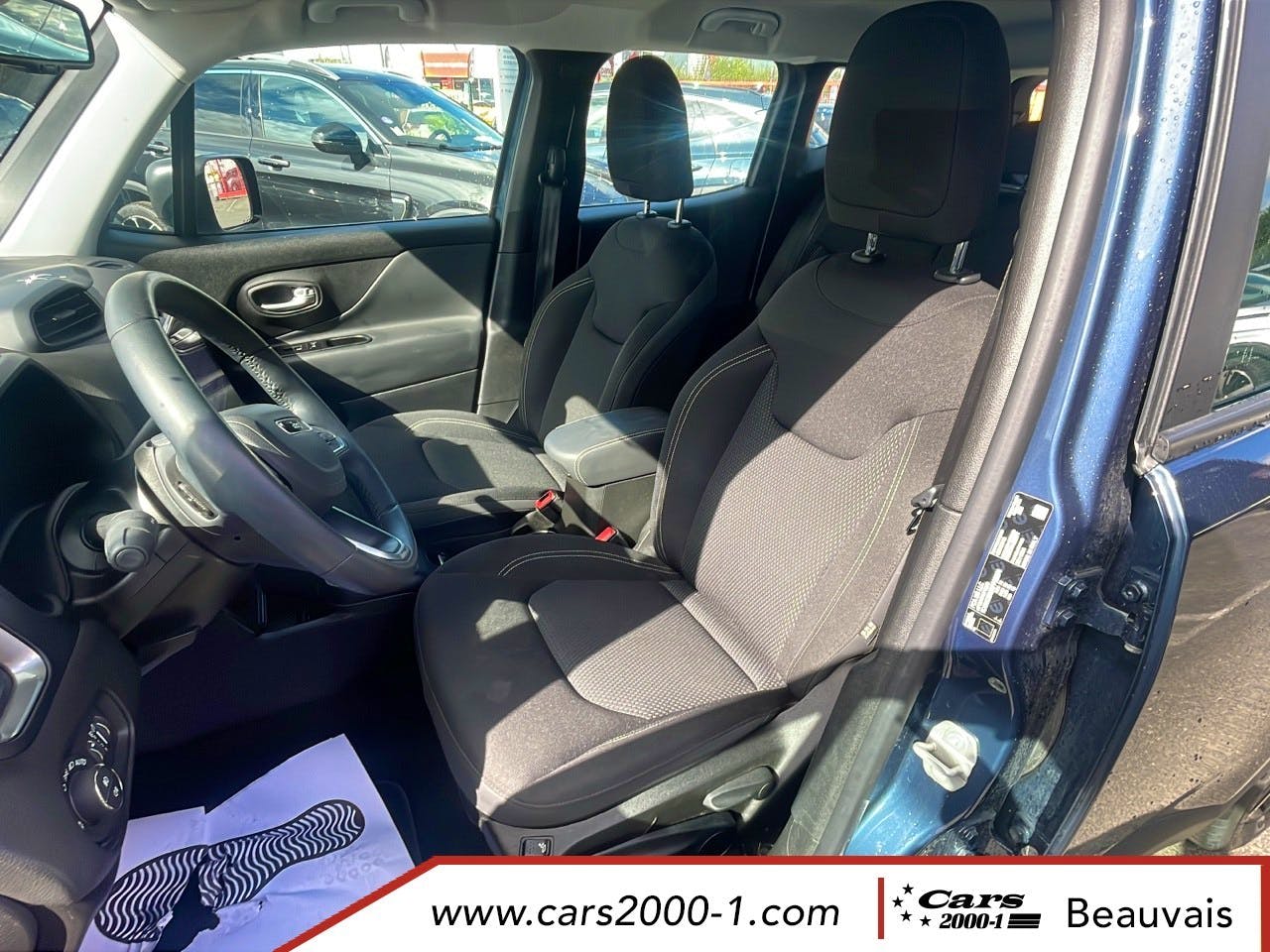 Jeep Renegade  1.5 Turbo T4 130 ch BVR7 e-Hybrid Summit occasion - Photo 8
