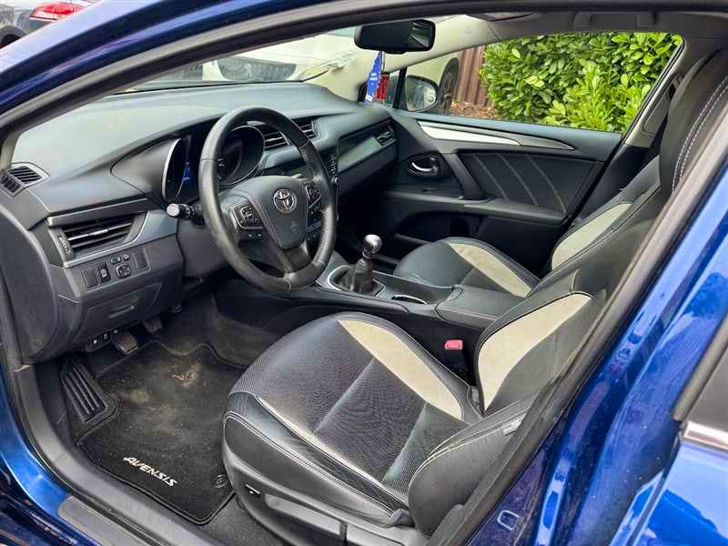 Toyota Avensis  AVENSIS 2.0 D4D 143CV EXECUTIVE occasion - Photo 2