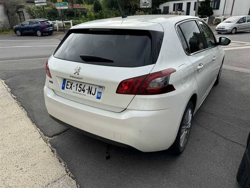 Peugeot 308  308 1.2 130 CV EAT6 ALLURE occasion - Photo 4