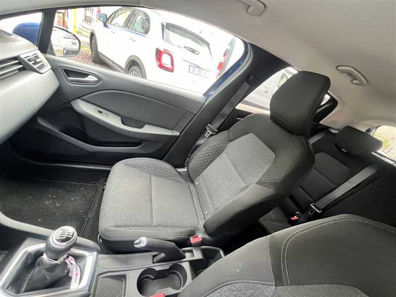 Renault Clio  1.5 l BDCI 85 ZEN occasion - Photo 9