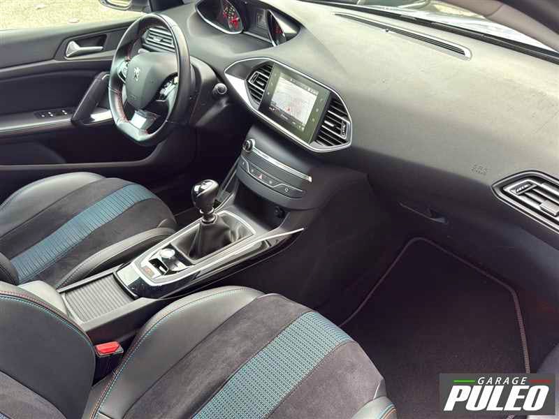 Peugeot 308  308 1.2 PTEC occasion - Photo 11