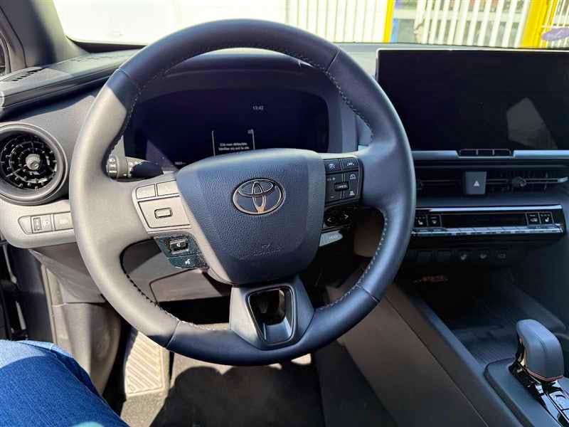 Toyota C-HR  HYBRIDE 140CV DESIGN occasion - Photo 11