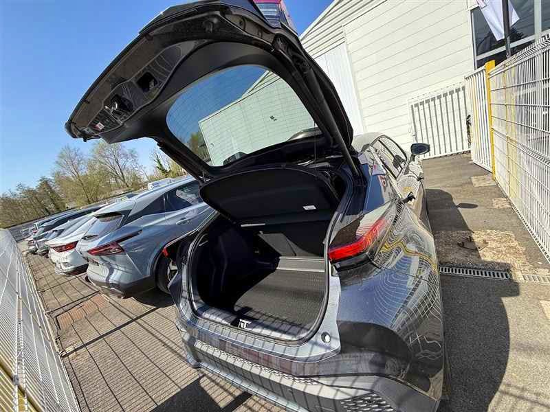 Toyota C-HR  HYBRIDE 140CV DESIGN occasion - Photo 5