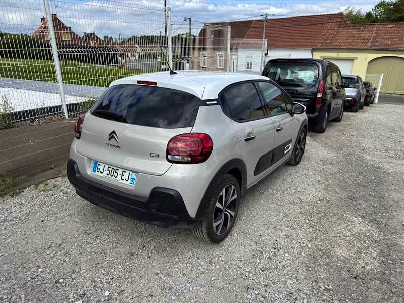 Citroën C3  C3 1.2  110CV SHINE PACK occasion - Photo 2