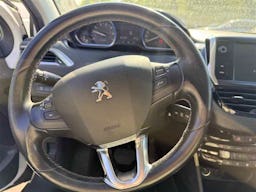 Peugeot 2008  1.2 PTEC 110CV ALLURE EAT6 occasion - Photo 9