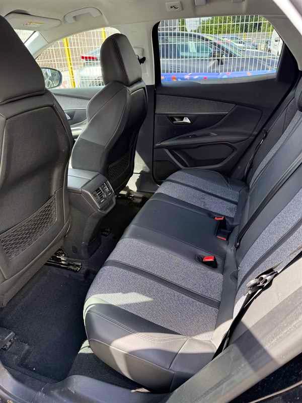Peugeot 3008  3008 1.5 BHDI 130CV ALLURE occasion - Photo 16