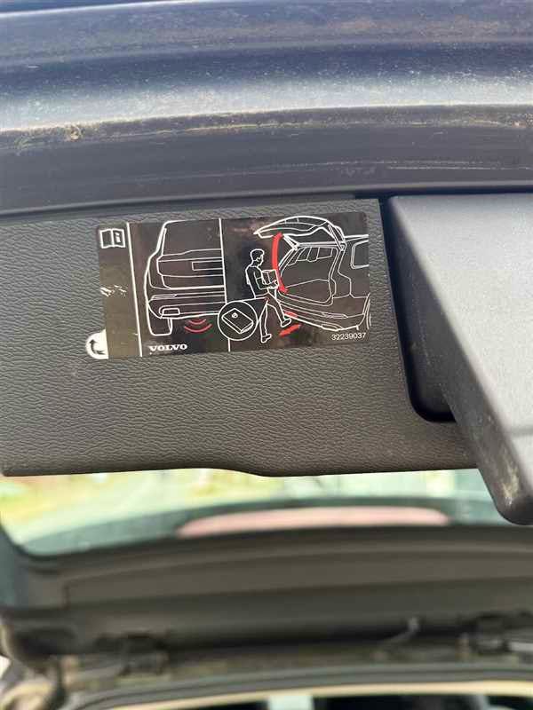 Volvo XC60  BUSINESS 190CV GEATRONIC EXECUTIVE occasion - Photo 6