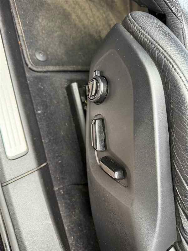 Volvo XC60  BUSINESS 190CV GEATRONIC EXECUTIVE occasion - Photo 8