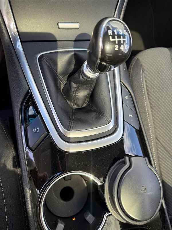 Ford Edge  EDGE 2.0 TDCI 180 CV TITANIUM AWD  occasion - Photo 10