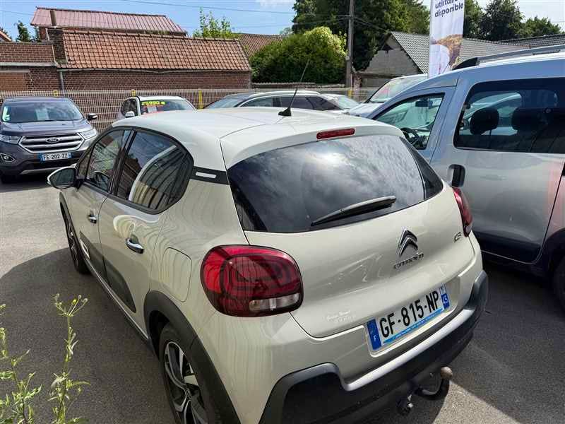 Citroën C3  1.2L 110CV SHINE occasion - Photo 2