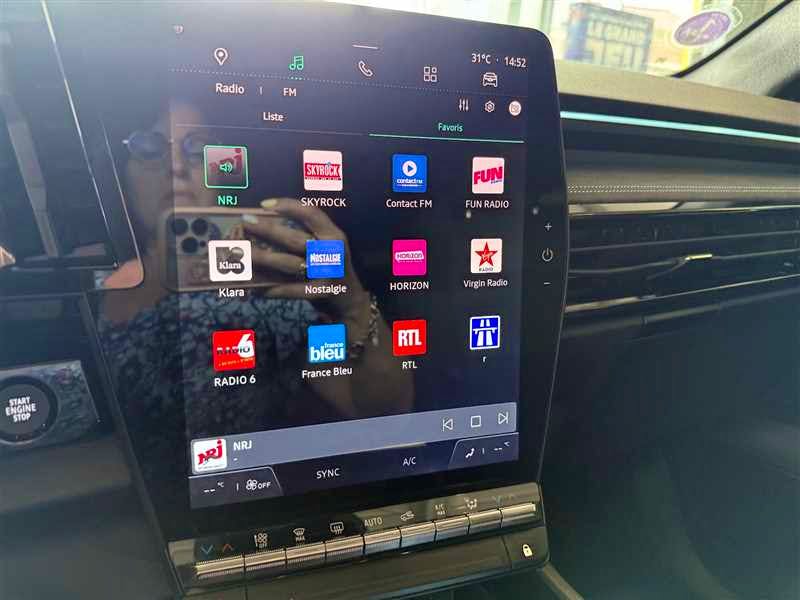 Renault Espace  ETECH200CV ESPRIT ALPINE 7 PLACES occasion - Photo 15