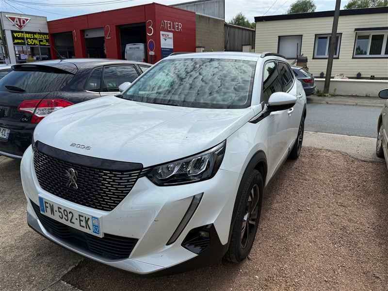 Peugeot 2008  1.2 PTEC 130CV EAT8 ALLURE BUSINESS occasion - Photo 1