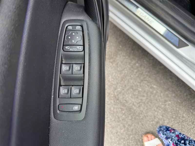 Renault Mégane  1.5L BDCI 115 INTENS occasion - Photo 6