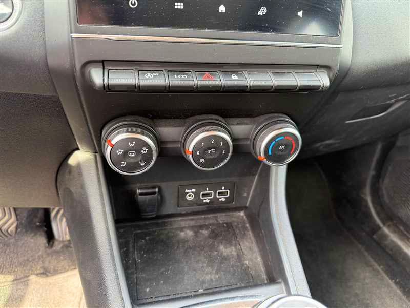 Renault Captur  TCE 90 EVOLUTION occasion - Photo 11