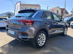 Volkswagen T-Roc  1.5 TSI 150 EVOT CARAT DSG7 occasion - Photo 5