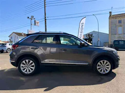 Volkswagen T-Roc 1.5 TSI 150 EVOT CARAT DSG7 occasion - Photo 6