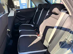 Volkswagen T-Roc  1.5 TSI 150 EVOT CARAT DSG7 occasion - Photo 10