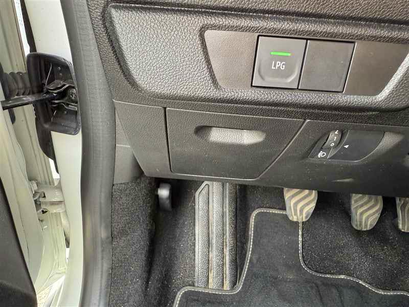 Dacia Sandero  STEPWAY eco g 100cv confort + occasion - Photo 13