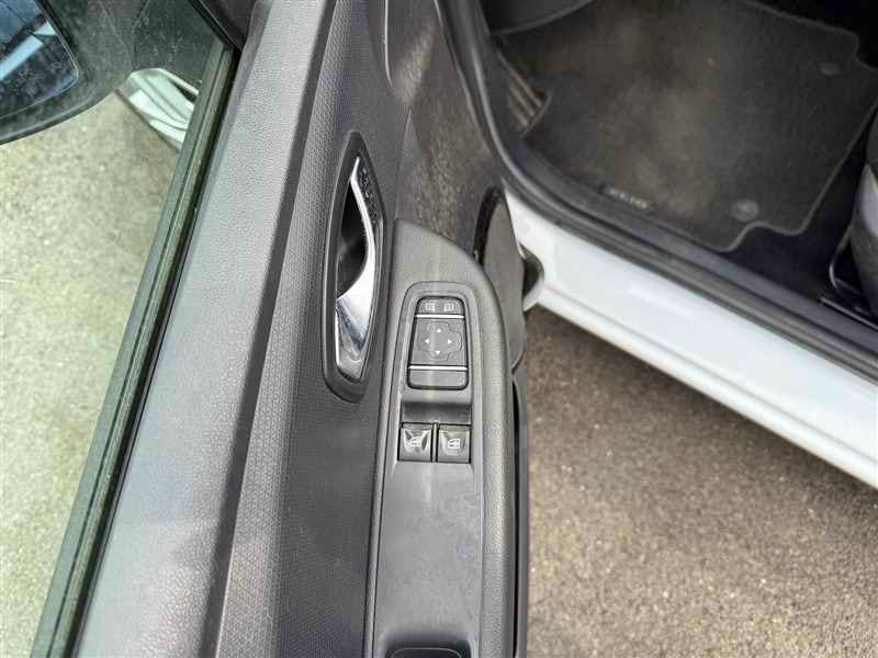 Renault Clio  0.9L TCE 90CV GENERATION occasion - Photo 6
