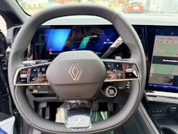 Renault Austral  PH2 TECHNO E TECH FULL HYBRID 200 occasion - Photo 9