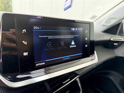 Peugeot 2008  1.5 BHDI 130CV EAT8 ALLURE occasion - Photo 12