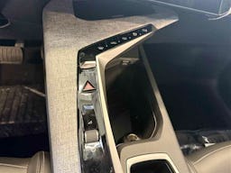 Peugeot 3008  III ALLURE HYBRID 145 E-DSC6 occasion - Photo 9