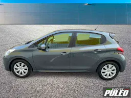 Peugeot 208  208 1.2 PTEC occasion - Photo 8