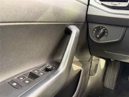 Volkswagen Taigo  1.0 TSI 115 R-LINE occasion - Photo 9